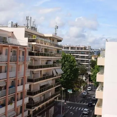Apartment Juan Les Pins 2 Min Des Plages De Sable *